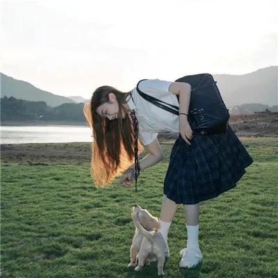 热情花招：当女孩遇上男孩