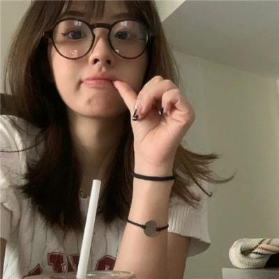 小鱼莉莉